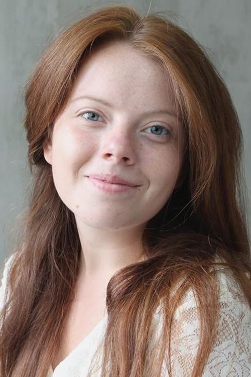 Mariia Trepikova as Lenka