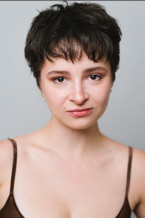 Rachel Horwitz as Becka