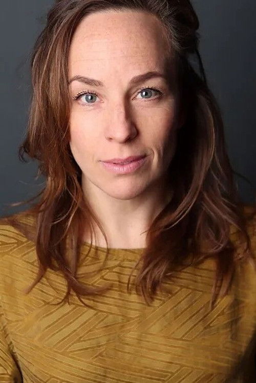 Hiske Eriks as Journalist