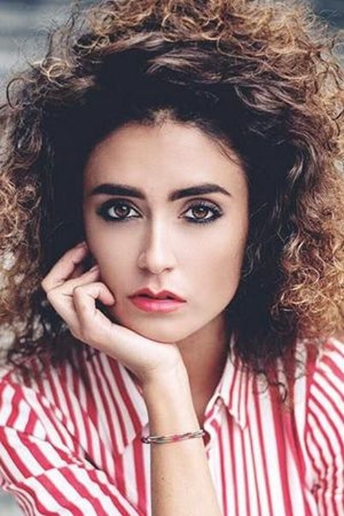 Marilina Succo as Sara