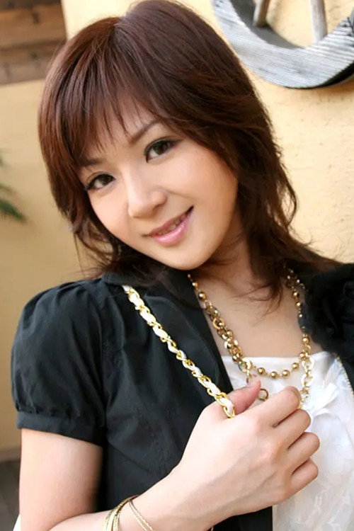 Tomomi Takahara as 