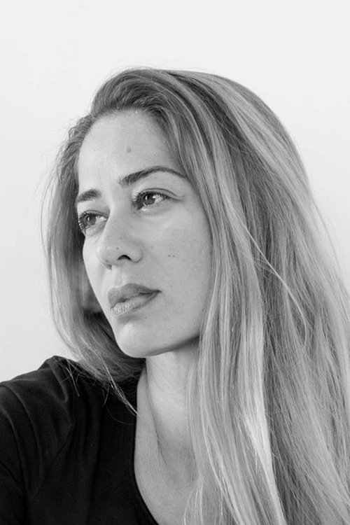 Kalliopi Tzermani as Stella