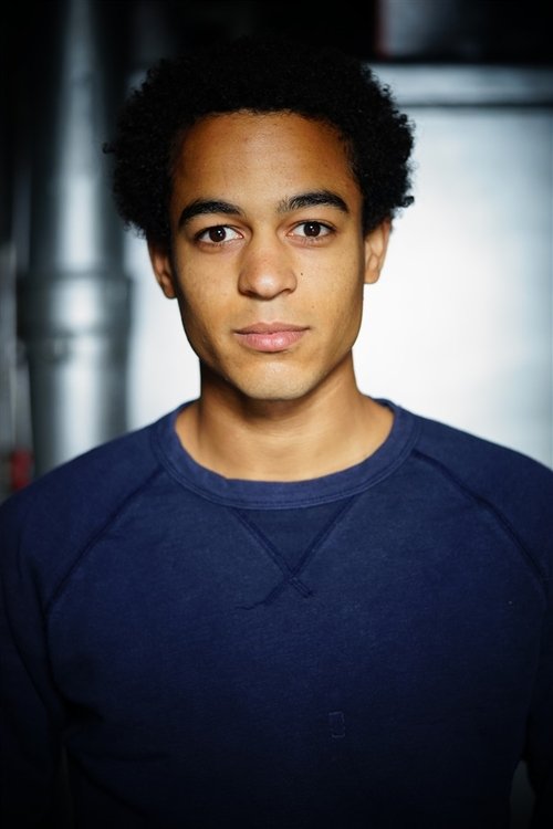 Alexandre Prince as Georges, le jumeau #2