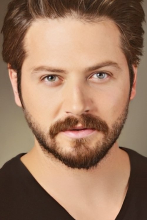 Ali Oğuz Şenol as Er Osman