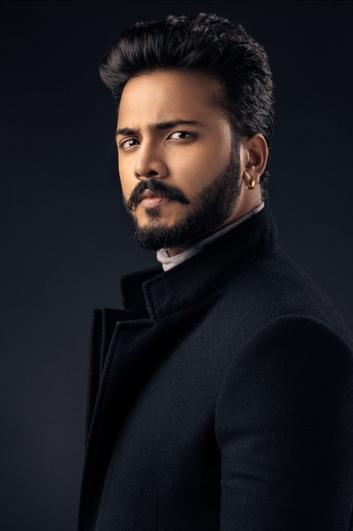 Vijay Suriya as Dr. Aakarsh