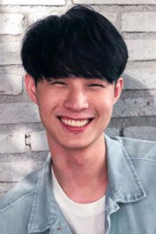 Ken Lertsittichai as Kong/Kla