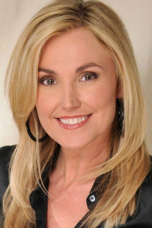 Donna Barnes as Lisa Clarke