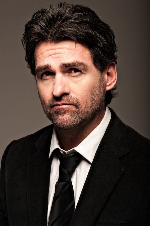 Marty Lindsey as Detective Joe Briggs