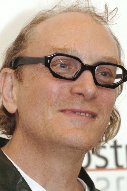 Chris Hanley as self