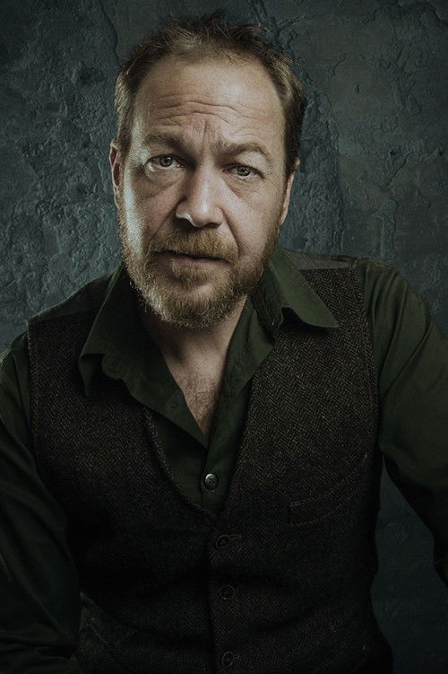 Ronald Beurms as Jean Paul Rayon