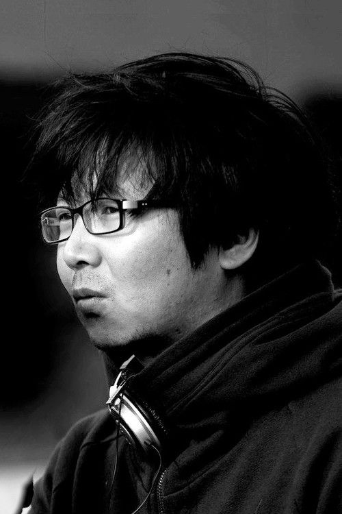 Kim Kwang-sik as Uhwudong Man