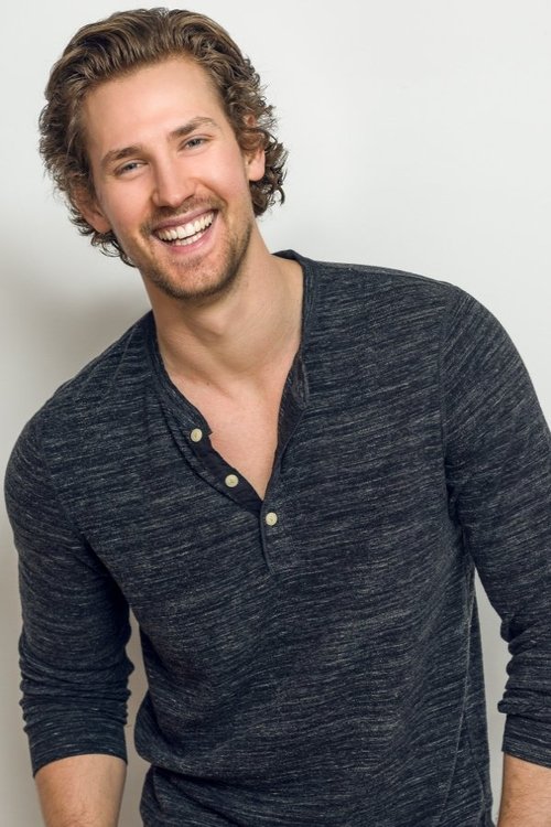 Nelson Ritthaler as Lucas