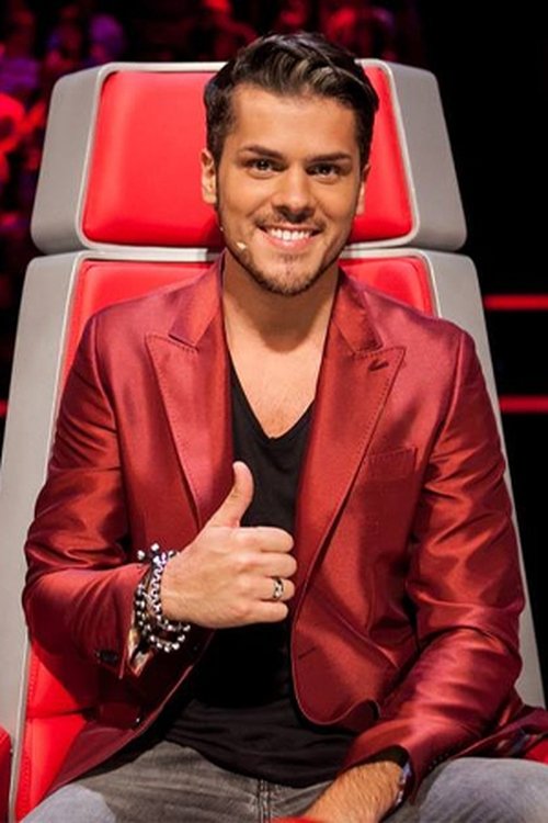 Mickael Carreira as Mickael Carreira