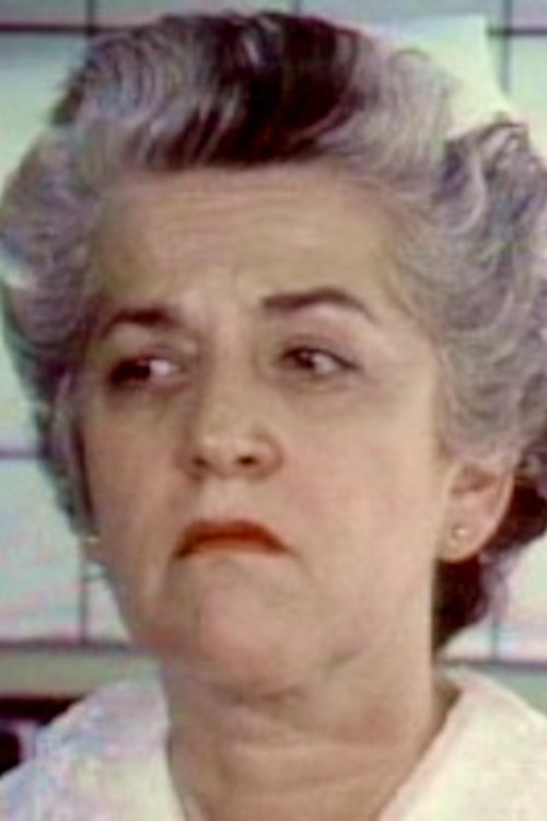 Dulce Mann as Olga Rich