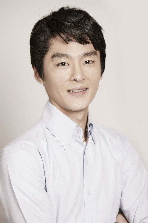 Lee Ho Yeol as Pil Sung