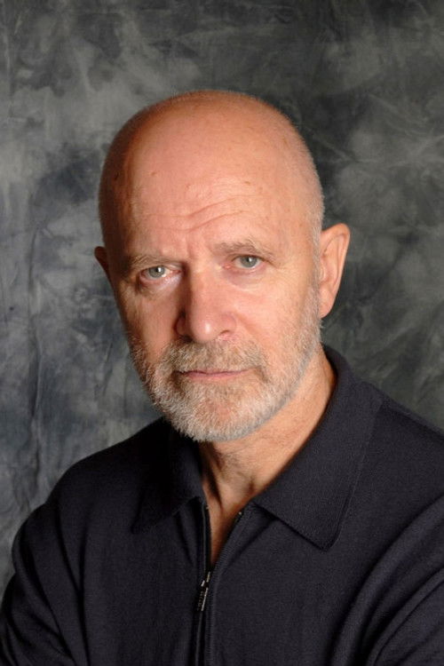 Vyacheslav Butenko as Vladimir Mayakovsky