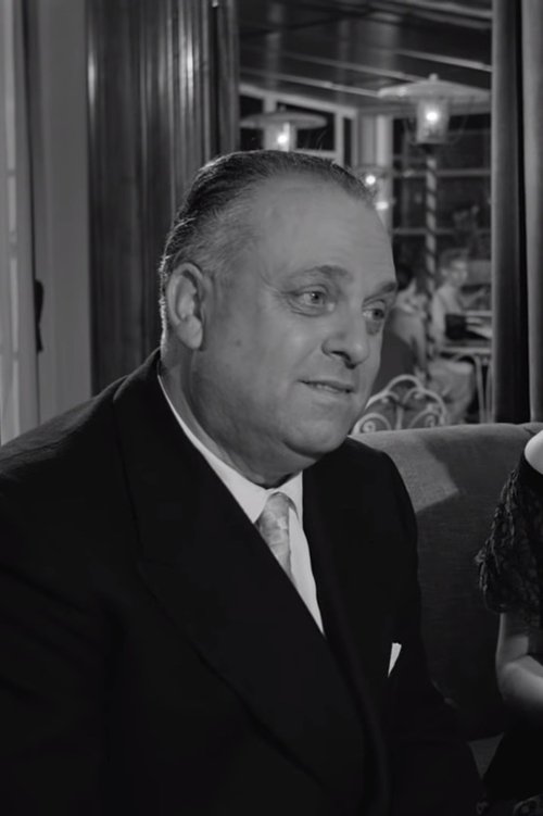 Eraldo Da Roma as Tito (uncredited)