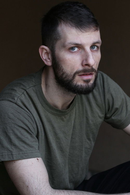 Matteo Milani as Andrea