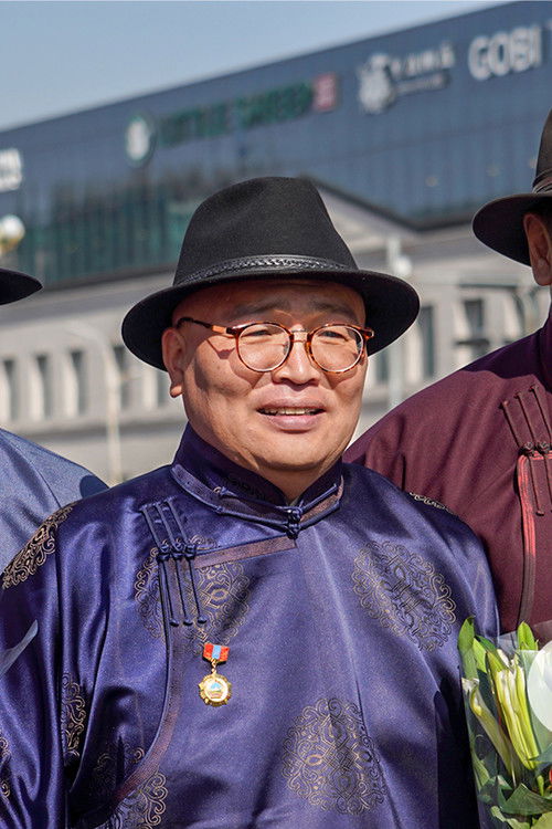 Munkhsaikhan Jijirdoo as Baatar