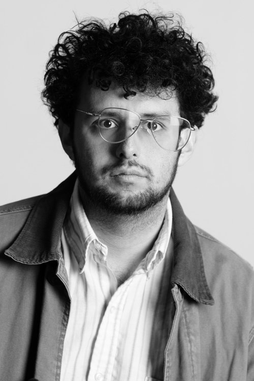 Adrian Anderson as Barfly