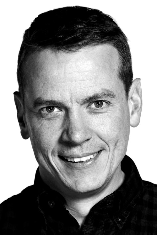 Shenoah Allen as Roy