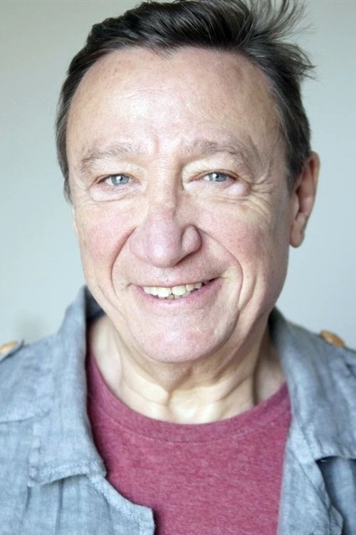 Laurent Richard as Lieutenant Pierre Terrail