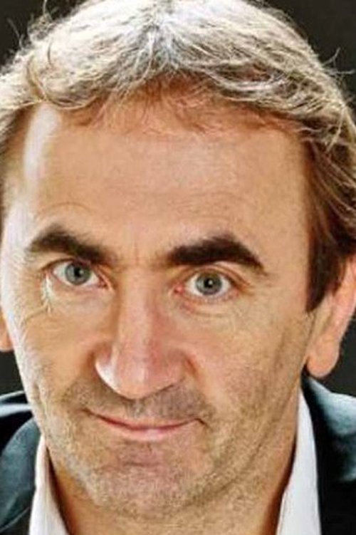 Jean-Jacques Vanier as Gaston