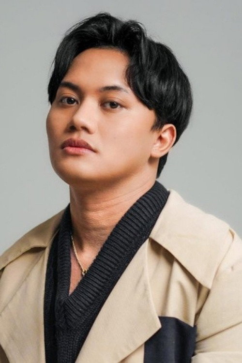 Rizky Febian as Sule Kecil