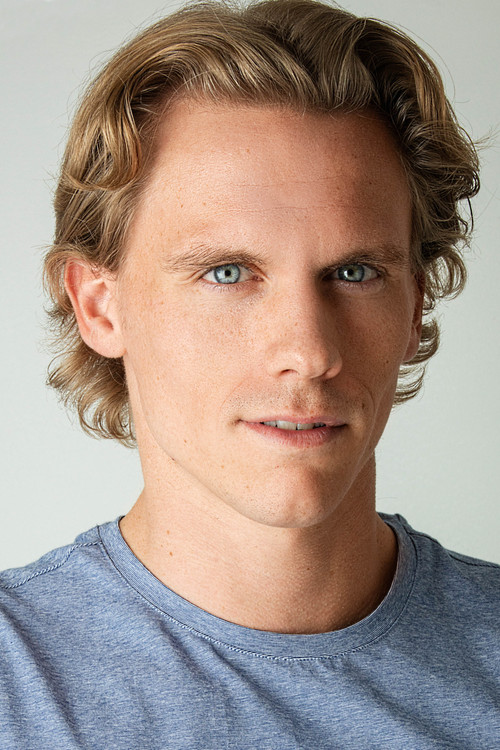 Connor McMahon as Willard Simms