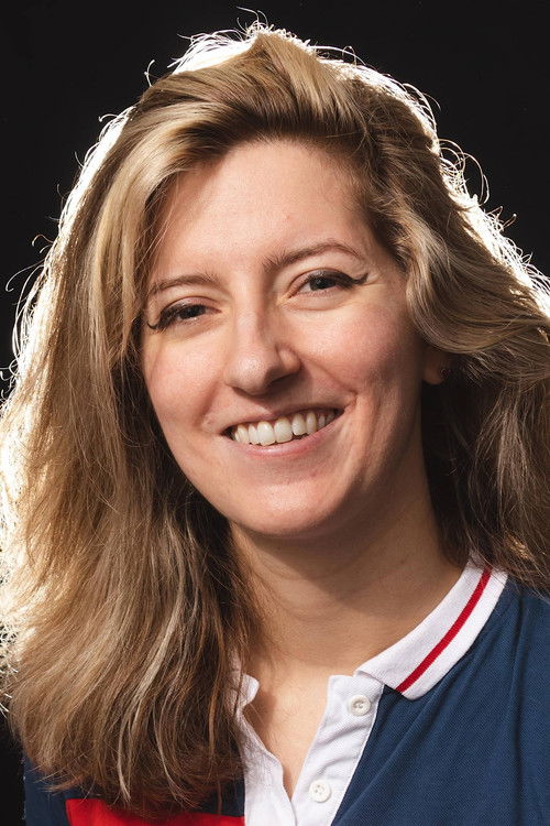 Chloé Cunha as Self