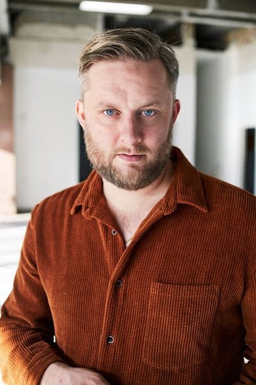 Anton Schneider as Wolter Lüttke