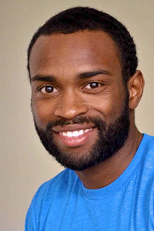 Djibril Pavadé as Le fils du vieil homme