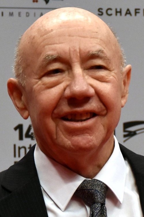 Adrian McLoughlin as Tommy