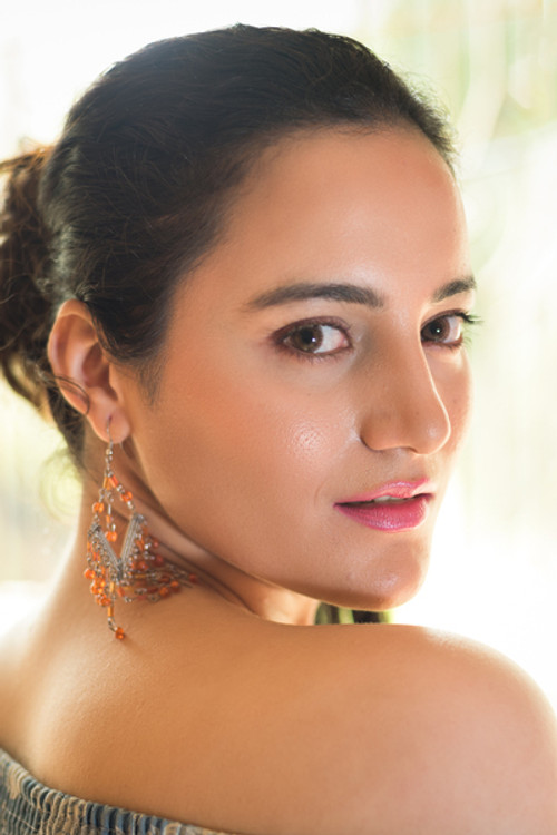 Raviza Chauhan as Mahek