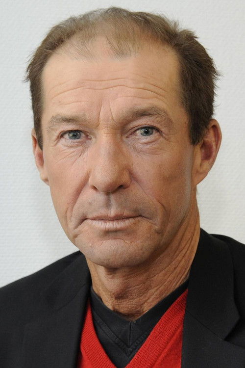 Michael Lesch as Dr. Laszlo Lazar