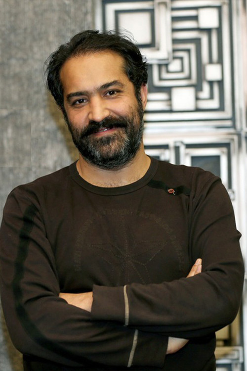 Afshin Hashemi as Karmand Moaseseh