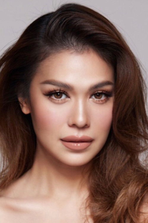 Vatanika Patamasingha as Prae Vatanika