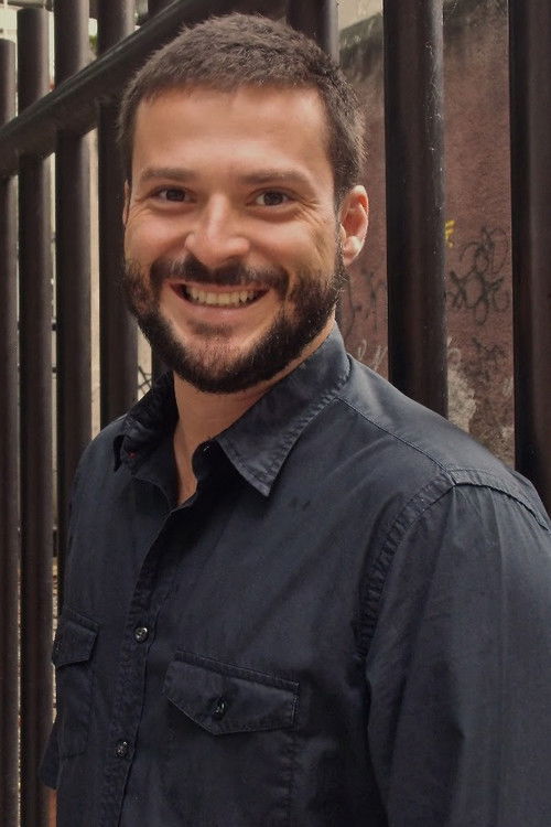 Bruno Bennec as Ass. de Direção