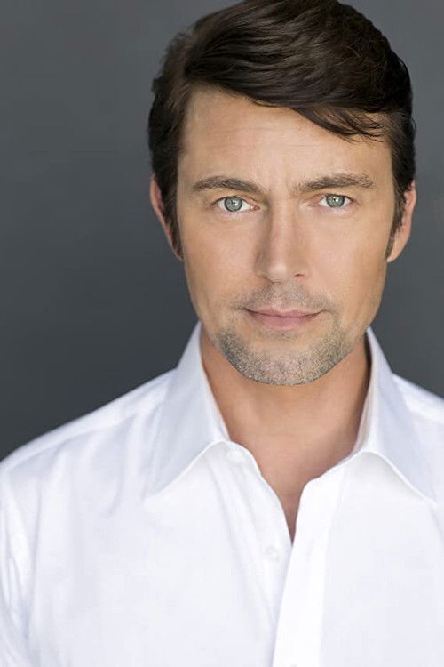 Frazer Douglas as Steve