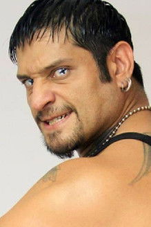 Octavio López Arreola as Ciber the Main Man