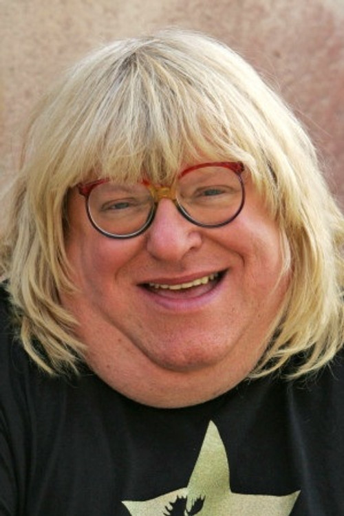 Bruce Vilanch as Celebrity Judge