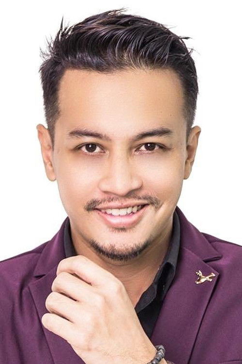 Muaz Fitri as Azman