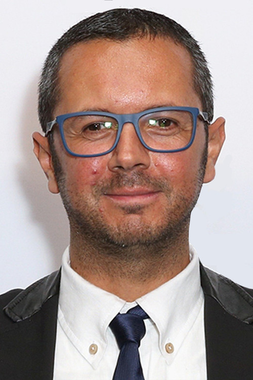 Salvatore Cascio as Alvaro enfant