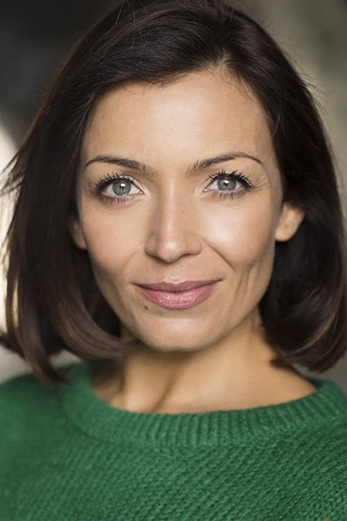 Michelle Luther as Jenna