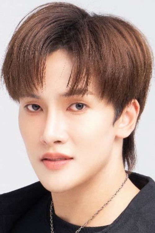 Thapanawat Kaewbumrung as Pud