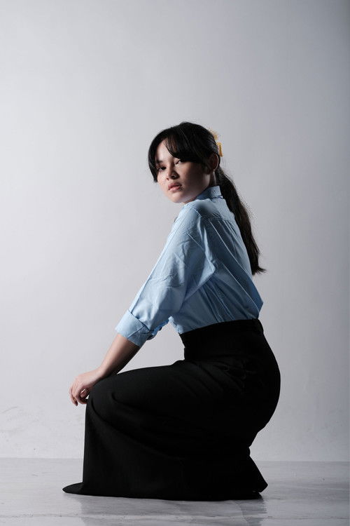 Cassnaja Leicca Quesha Raya as Sofi