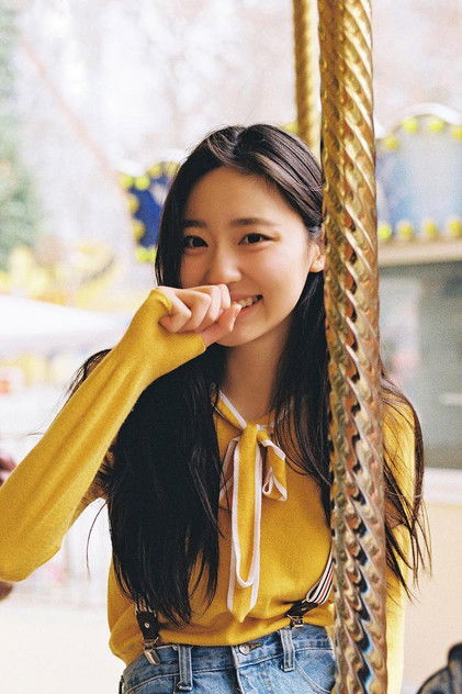 Wang Mohan as Zhou zhou