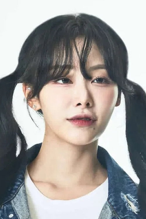 Jeong Hee-soo as Self - Various Characters