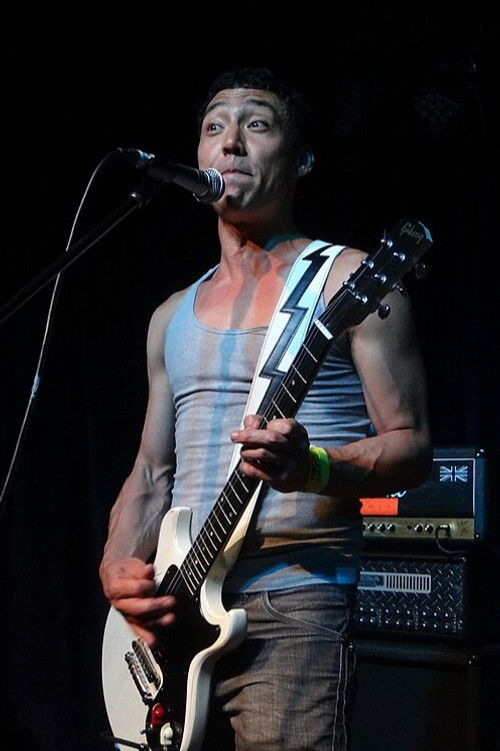 Quan Yeomans as Self