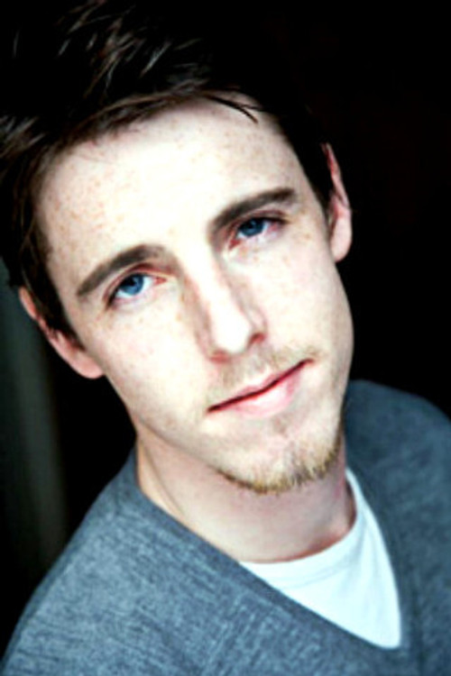 Chris Gallagher as Glenn Marshall